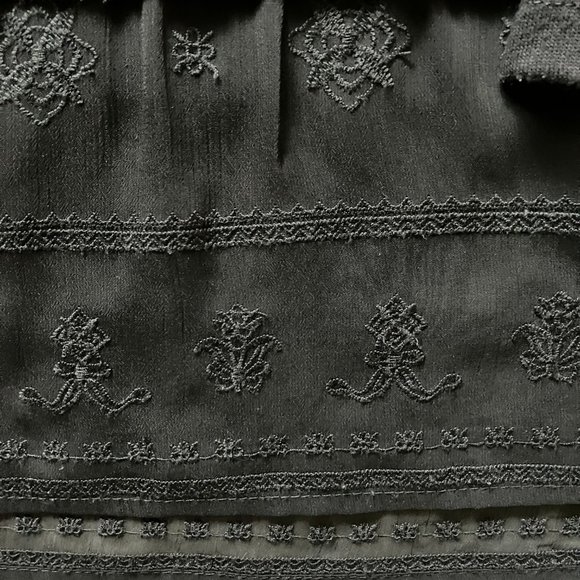 WOMEN'S TOP WITH LACE BOTTOM - Picture 2 of 3